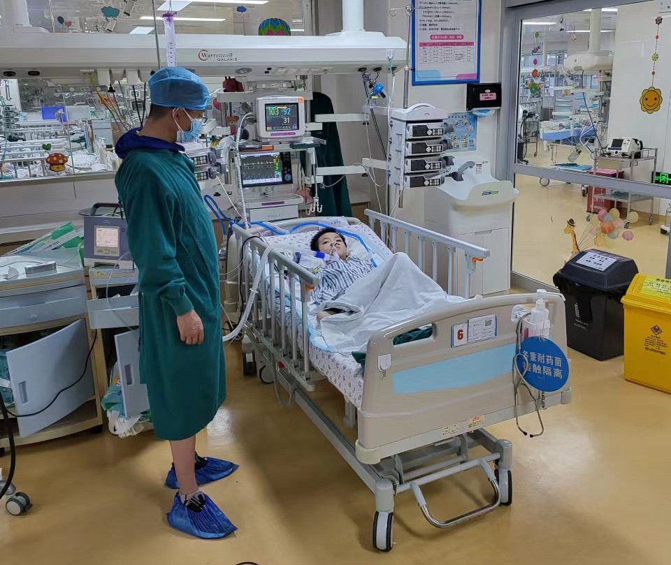 东安县跨省救护车出租公司